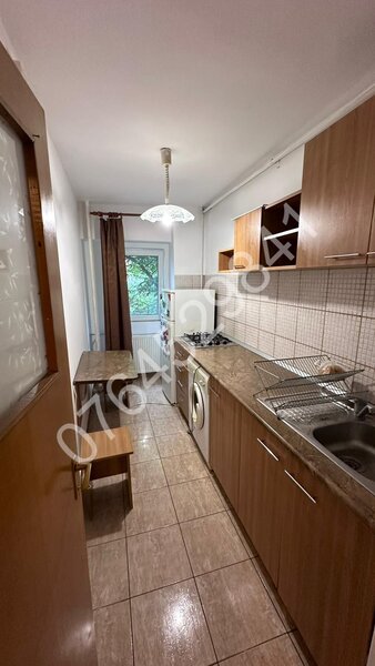 Nerva Traian, str. Anastasie Panu, 8 min. metrou Timpuri Noi, igienizata.